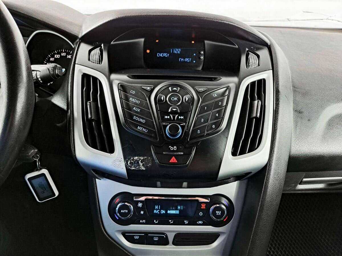 Форд Фокус б/у, 2012, Механическая. Фото: #12