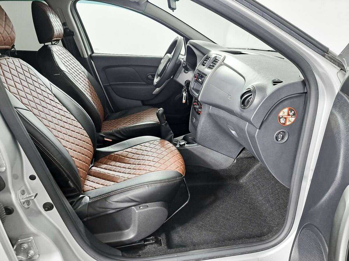 Рено Сандеро б/у, 2018, Механическая. Фото: #8