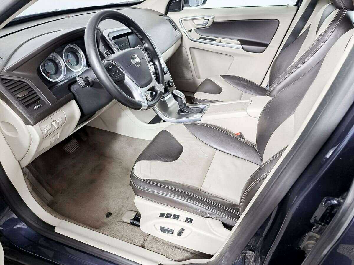 Вольво ИксЦ60 б/у, 2012, Автоматическая. Фото: #15