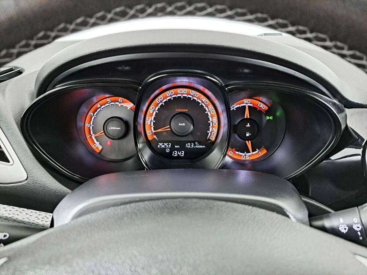 Лада (ВАЗ) Веста б/у, 2020, Механическая. Фото: #8