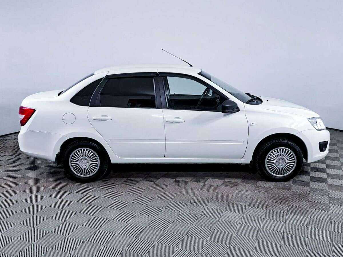 Лада (ВАЗ) Гранта б/у, 2018, Механическая. Фото: #3