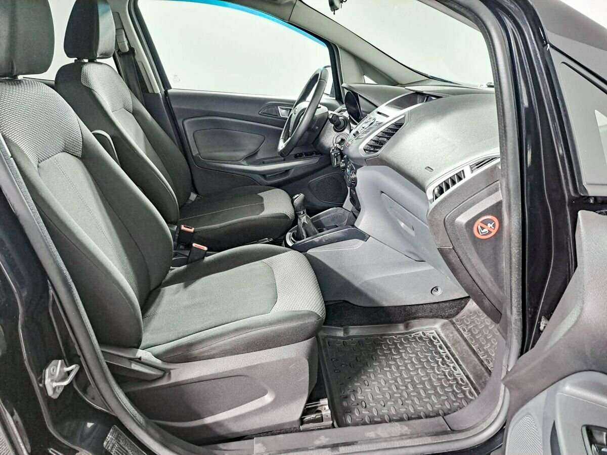 Форд ЭкоСпорт б/у, 2015, Механическая. Фото: #8