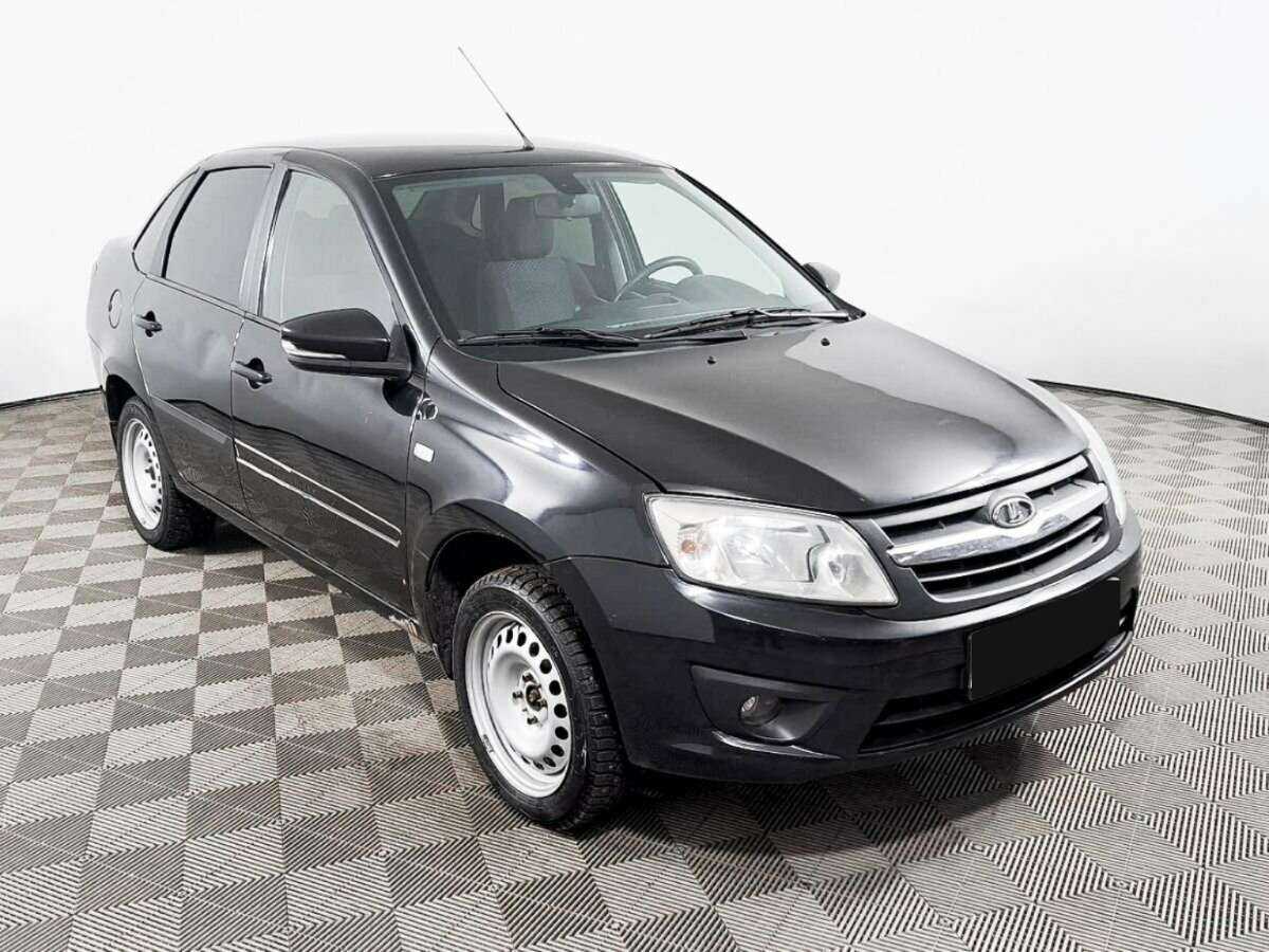 Лада (ВАЗ) Гранта б/у, 2014, Автоматическая. Фото: #2