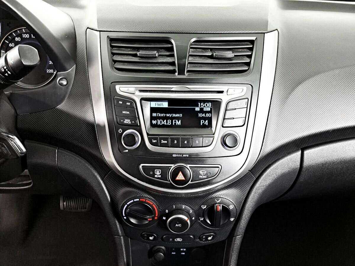 Хендай Солярис б/у, 2015, Автоматическая. Фото: #10