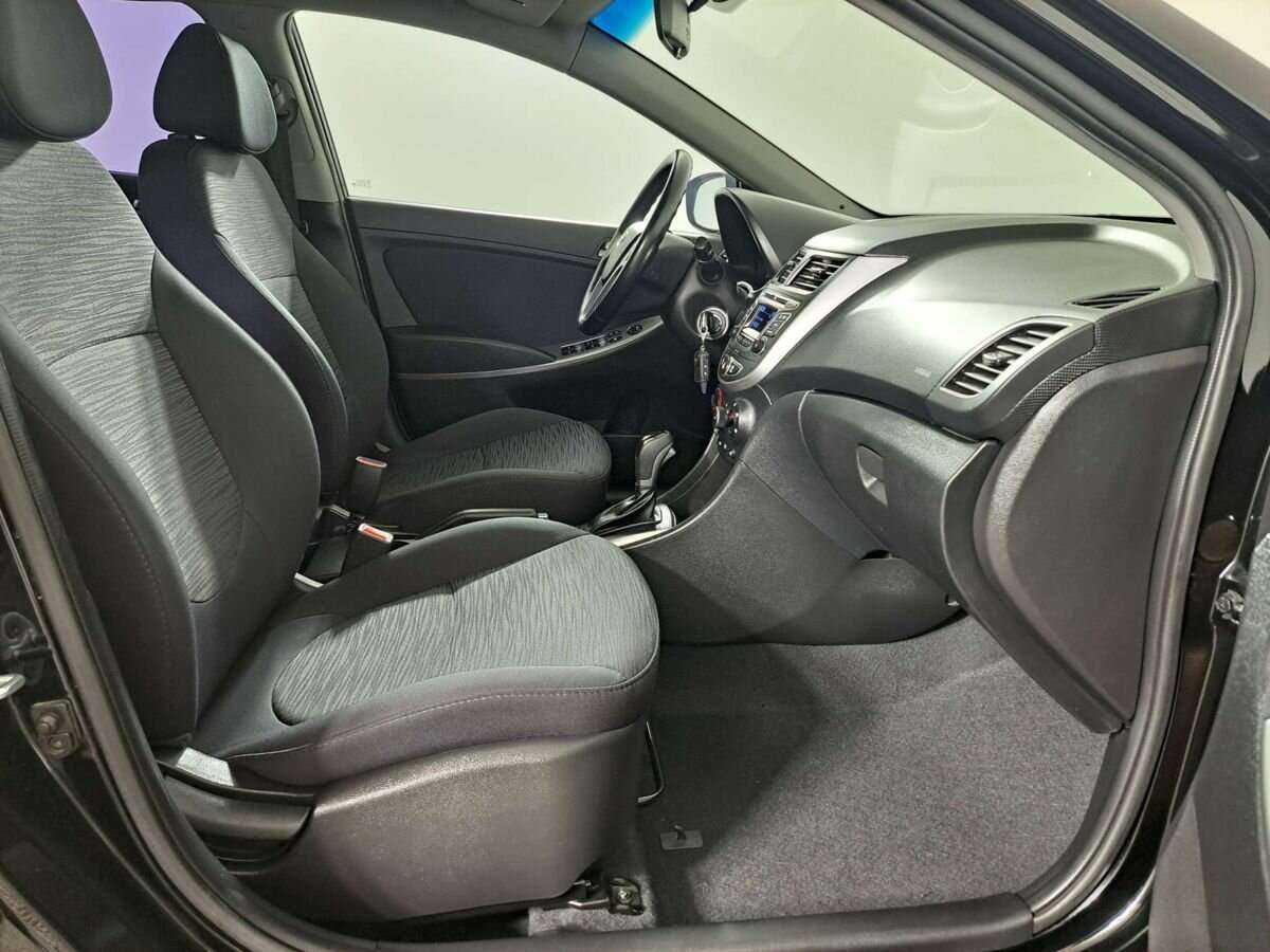 Хендай Солярис б/у, 2015, Автоматическая. Фото: #8