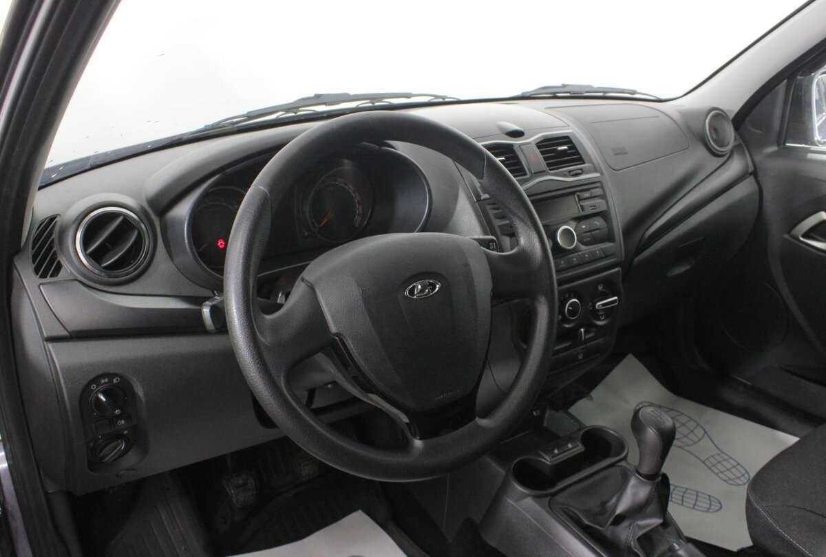 Лада (ВАЗ) Гранта б/у, 2022, Механическая. Фото: #12