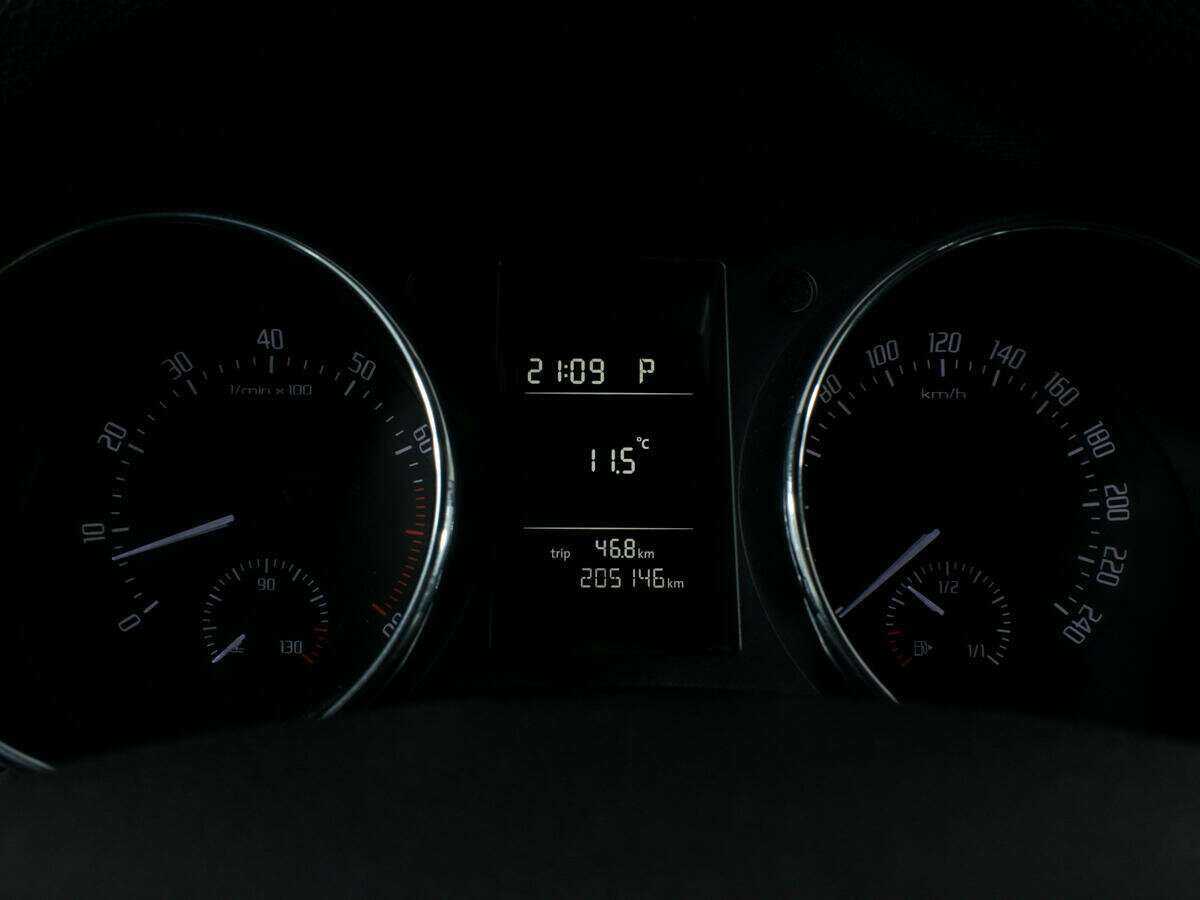 Шкода Йети б/у, 2012, Роботизированная. Фото: #10