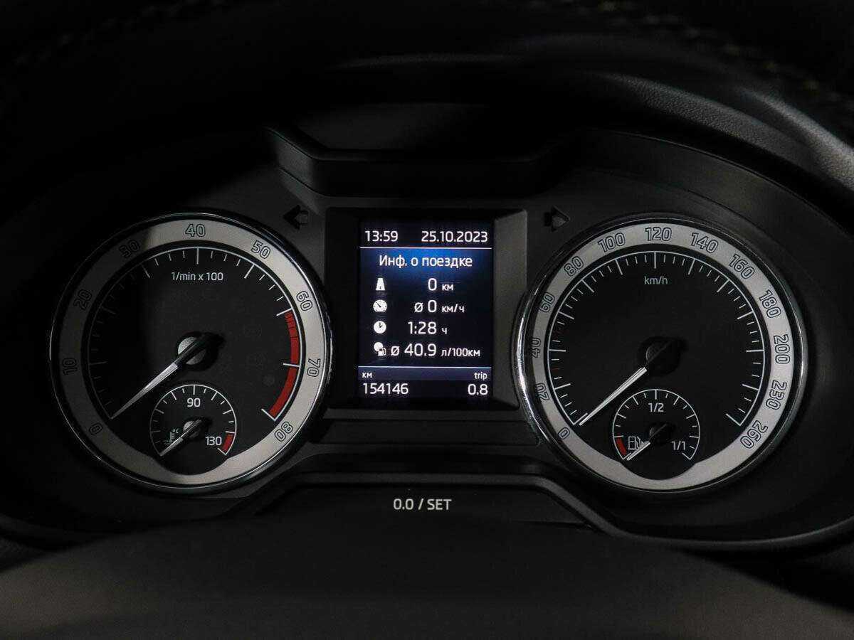 Шкода Октавия б/у, 2017, Роботизированная. Фото: #7