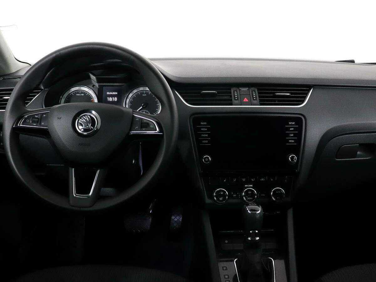 Шкода Октавия б/у, 2017, Роботизированная. Фото: #8