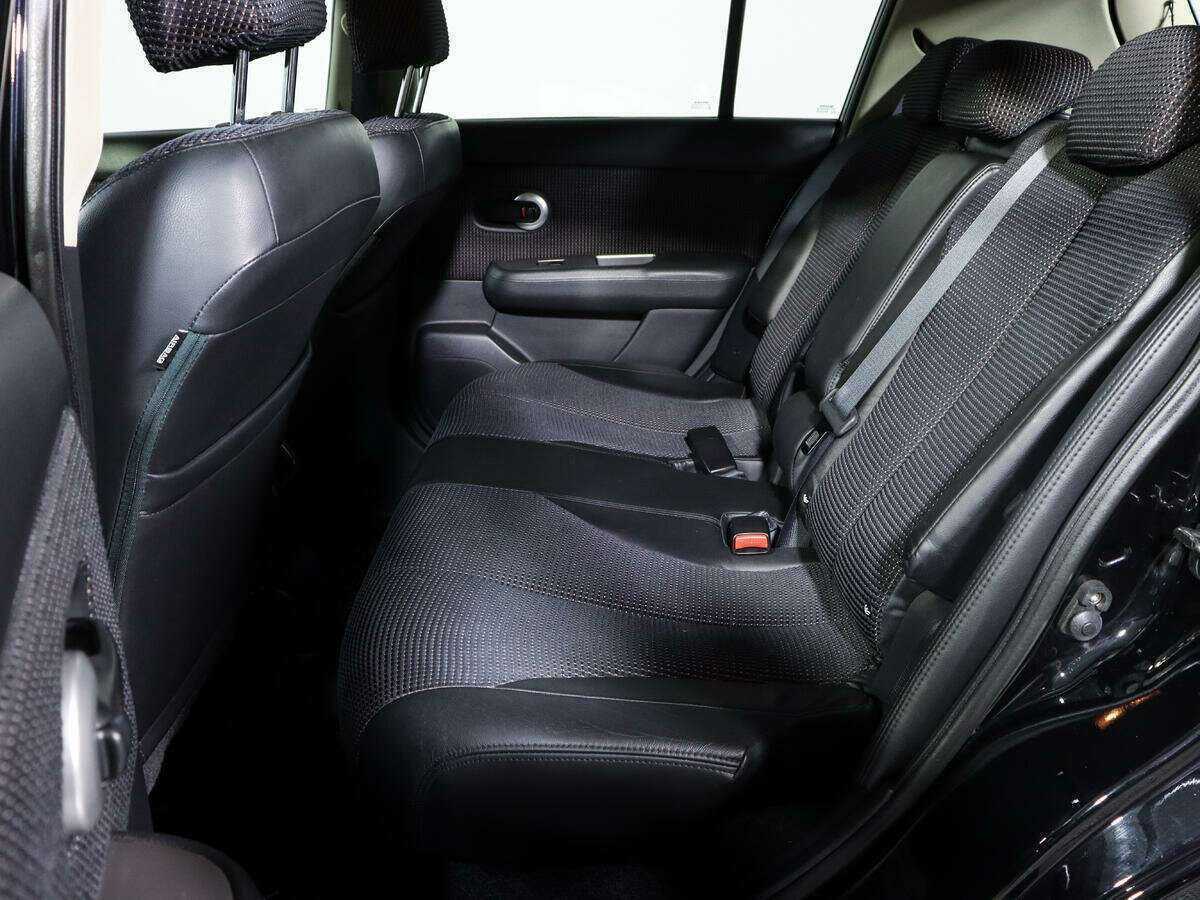 Ниссан Тиида б/у, 2012, Автоматическая. Фото: #9