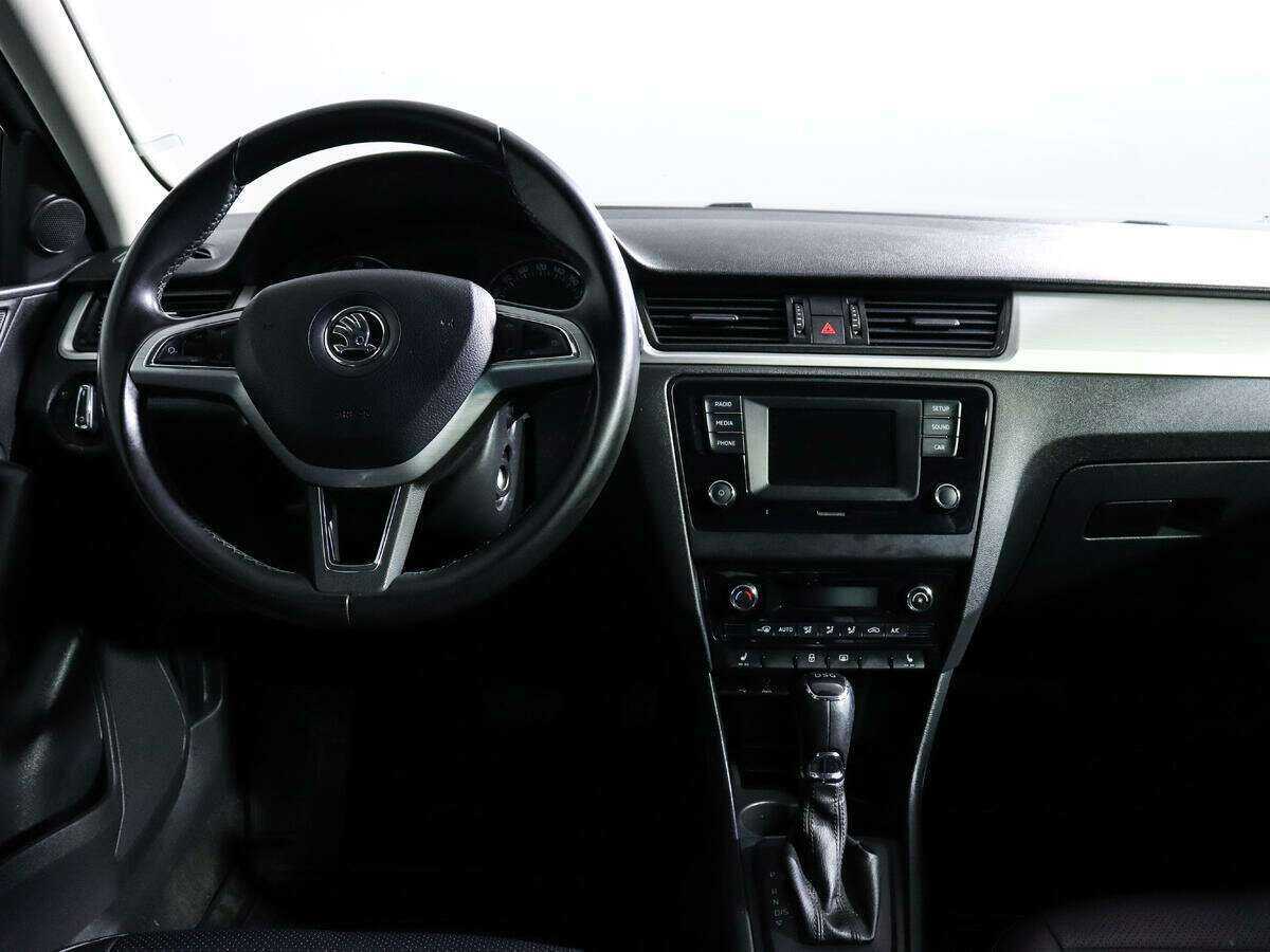 Шкода Рапид б/у, 2016, Роботизированная. Фото: #10