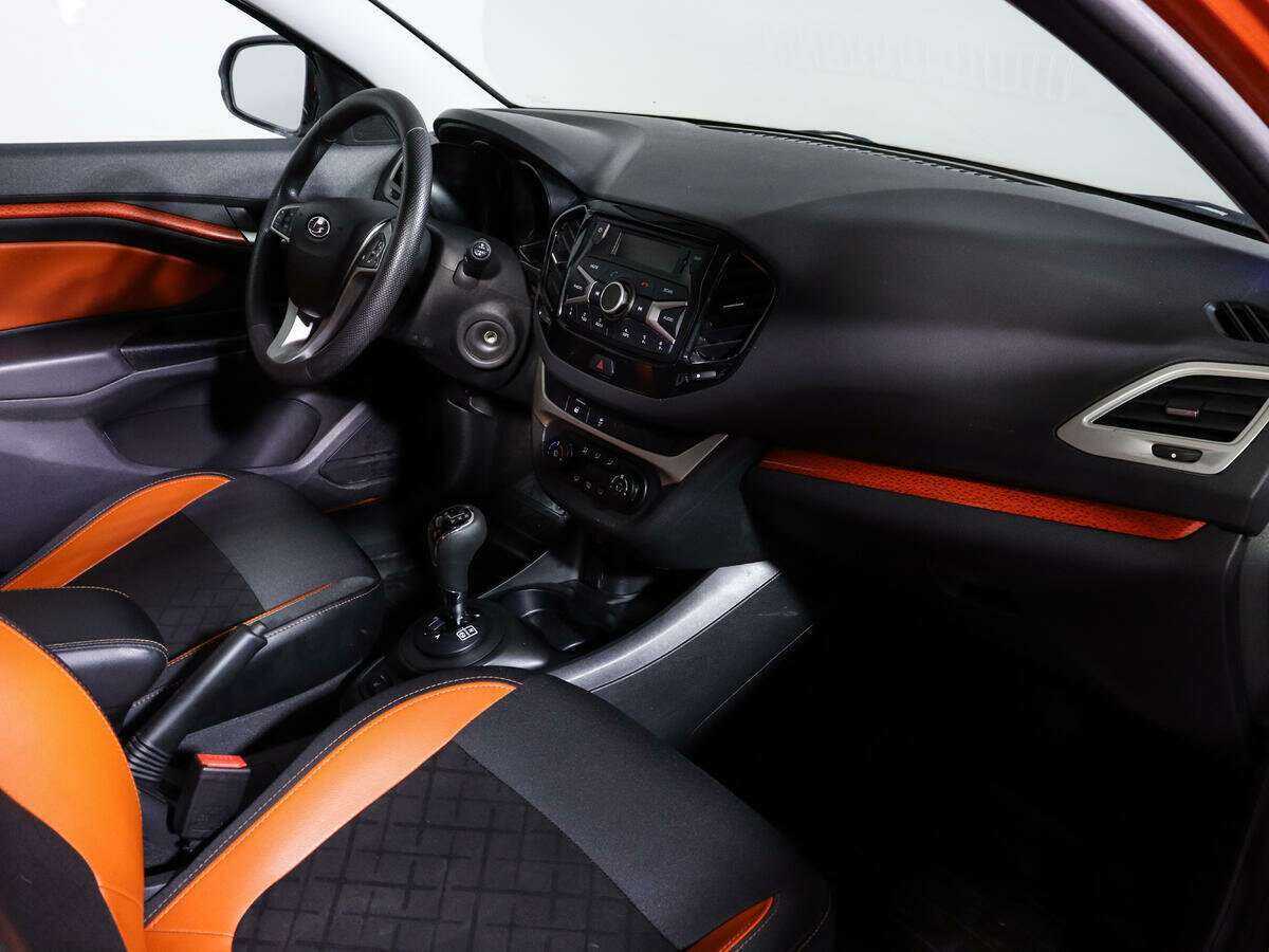 Лада (ВАЗ) Веста б/у, 2019, Роботизированная. Фото: #8