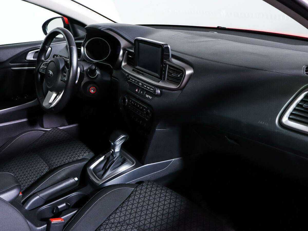 Киа Сид б/у, 2018, Роботизированная. Фото: #6