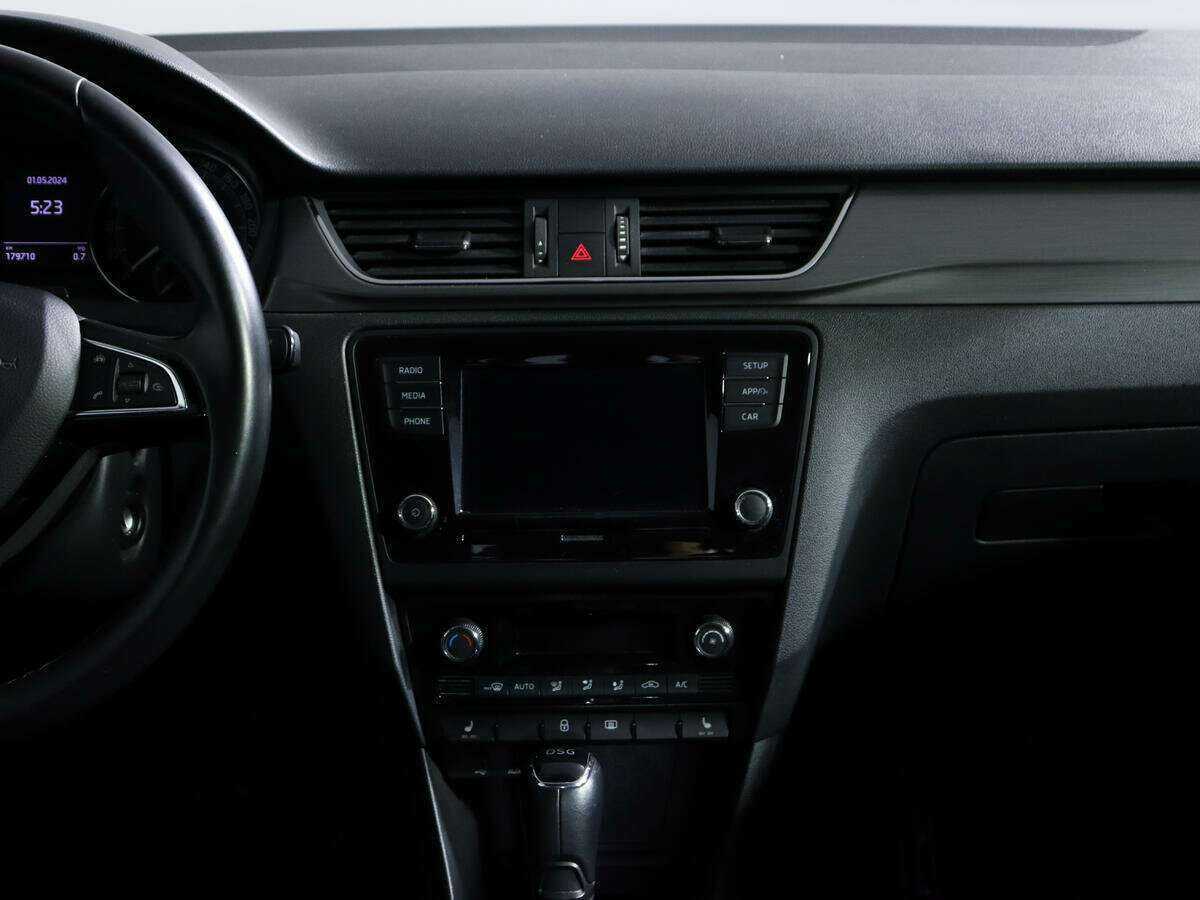 Шкода Рапид б/у, 2017, Роботизированная. Фото: #10