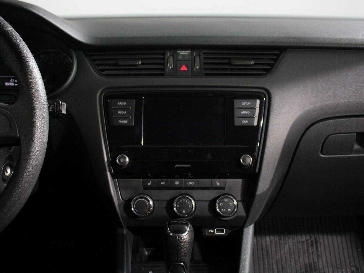 Шкода Октавия б/у, 2018, Автоматическая. Фото: #11