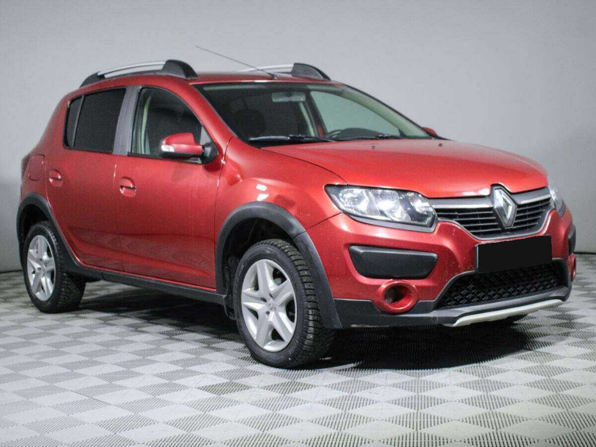 Рено Сандеро б/у, 2015, Автоматическая. Фото: #2