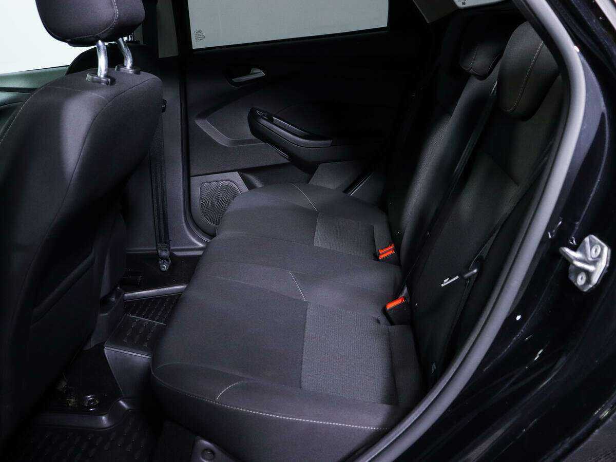 Форд Фокус б/у, 2016, Механическая. Фото: #8