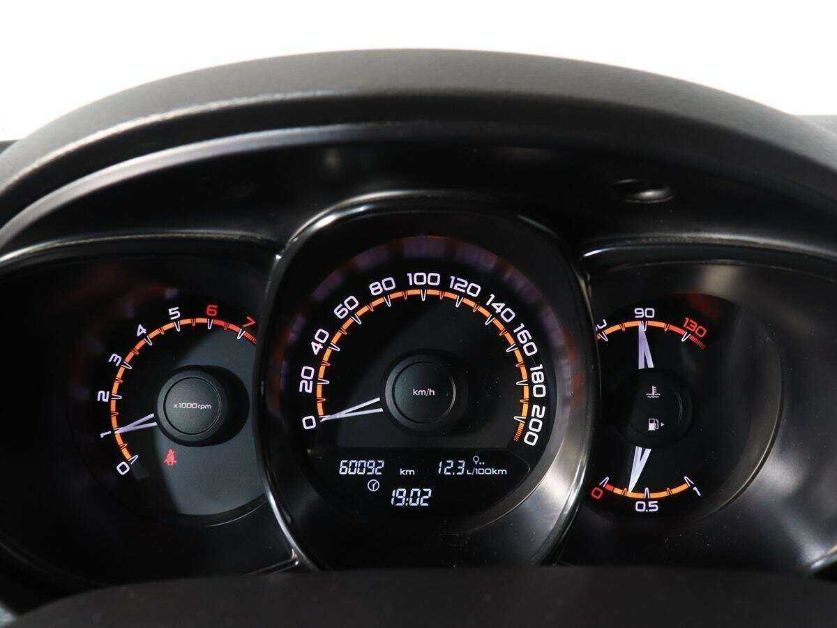 Лада (ВАЗ) Веста б/у, 2021, Механическая. Фото: #8