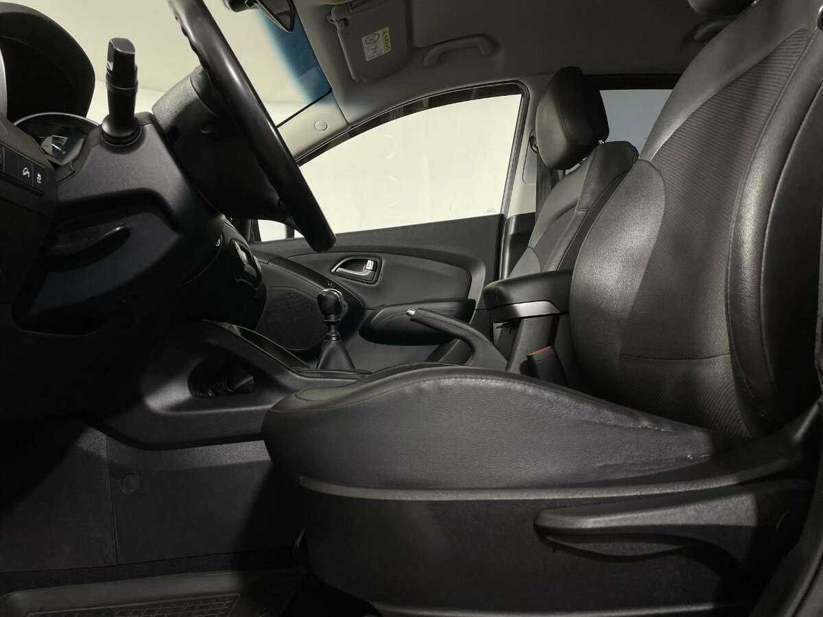 Хендай ай-икс35 б/у, 2015, Механическая. Фото: #9