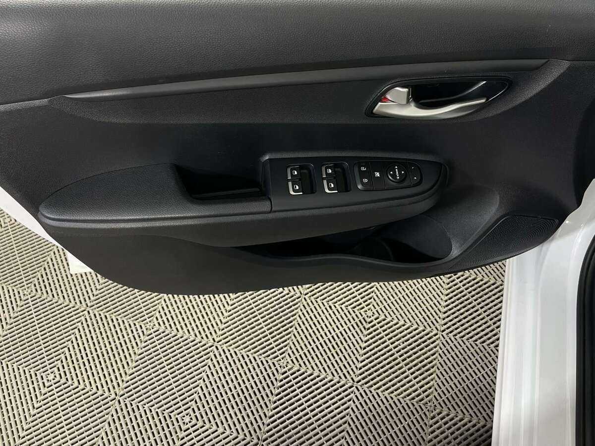 Киа Рио б/у, 2021, Автоматическая. Фото: #7