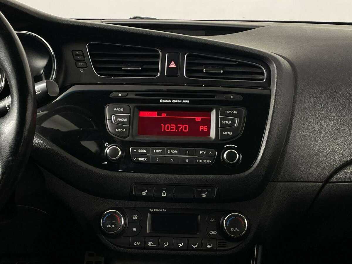 Киа Сид б/у, 2013, Автоматическая. Фото: #11