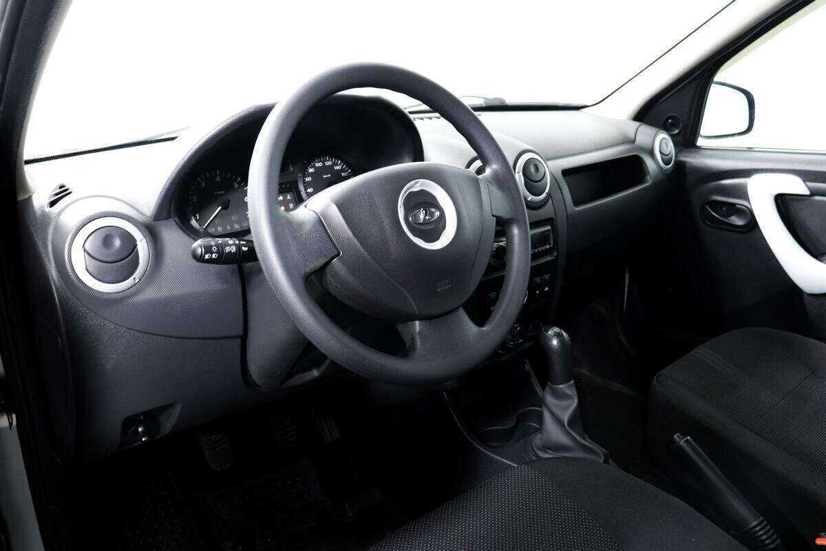 Лада (ВАЗ) Ларгус б/у, 2014, Механическая. Фото: #12