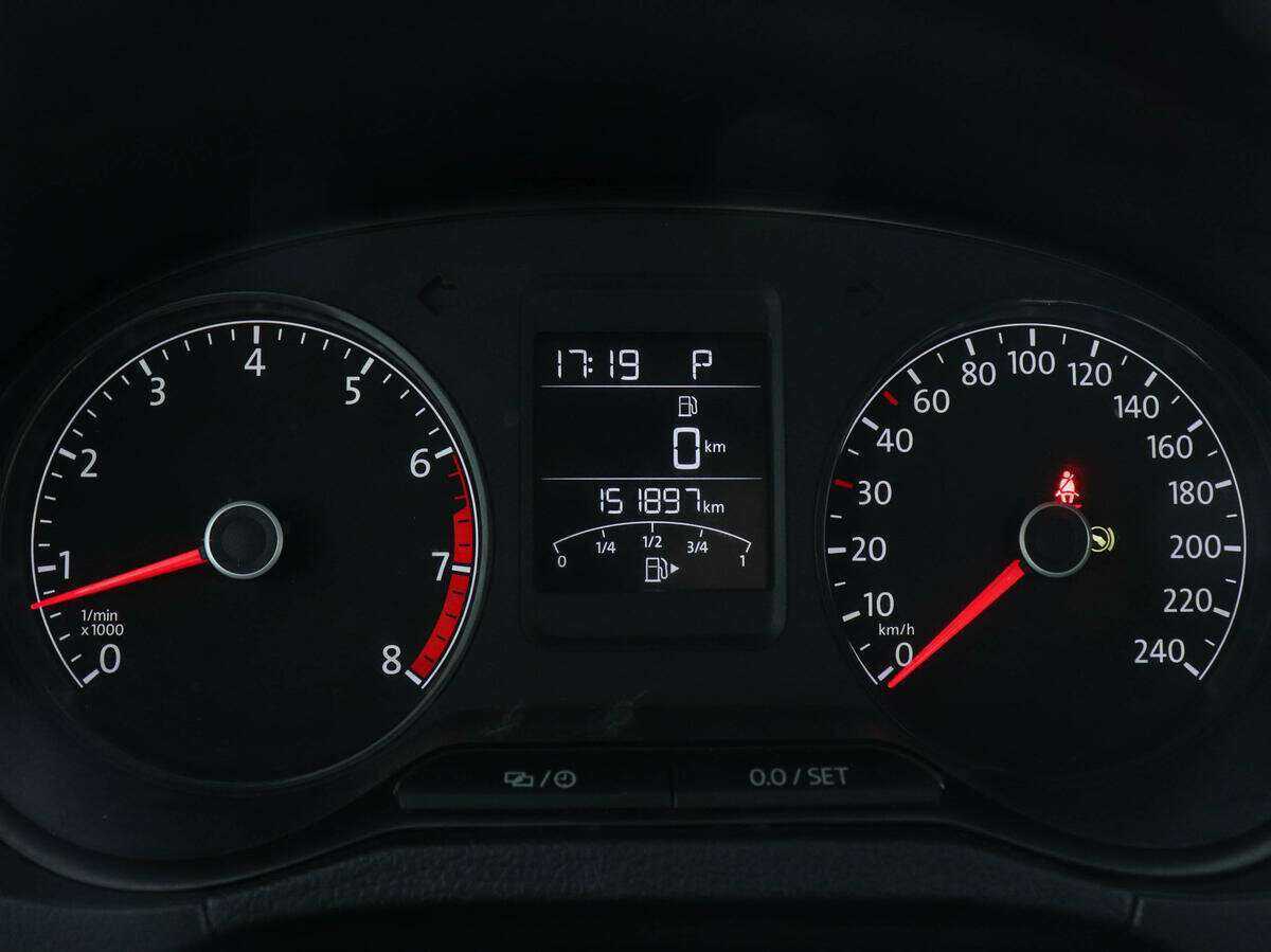 Фольксваген Поло б/у, 2016, Автоматическая. Фото: #9