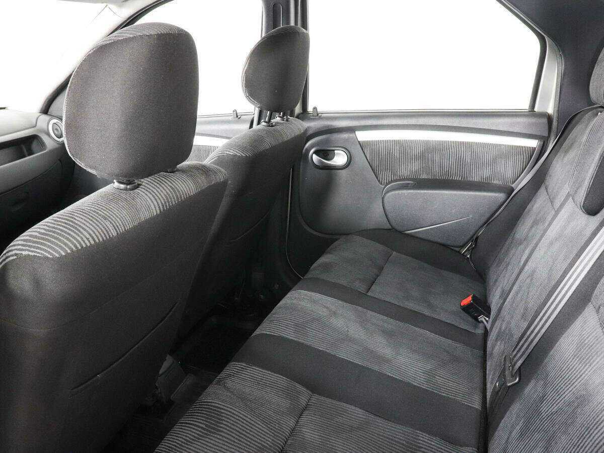 Рено Логан б/у, 2012, Механическая. Фото: #11