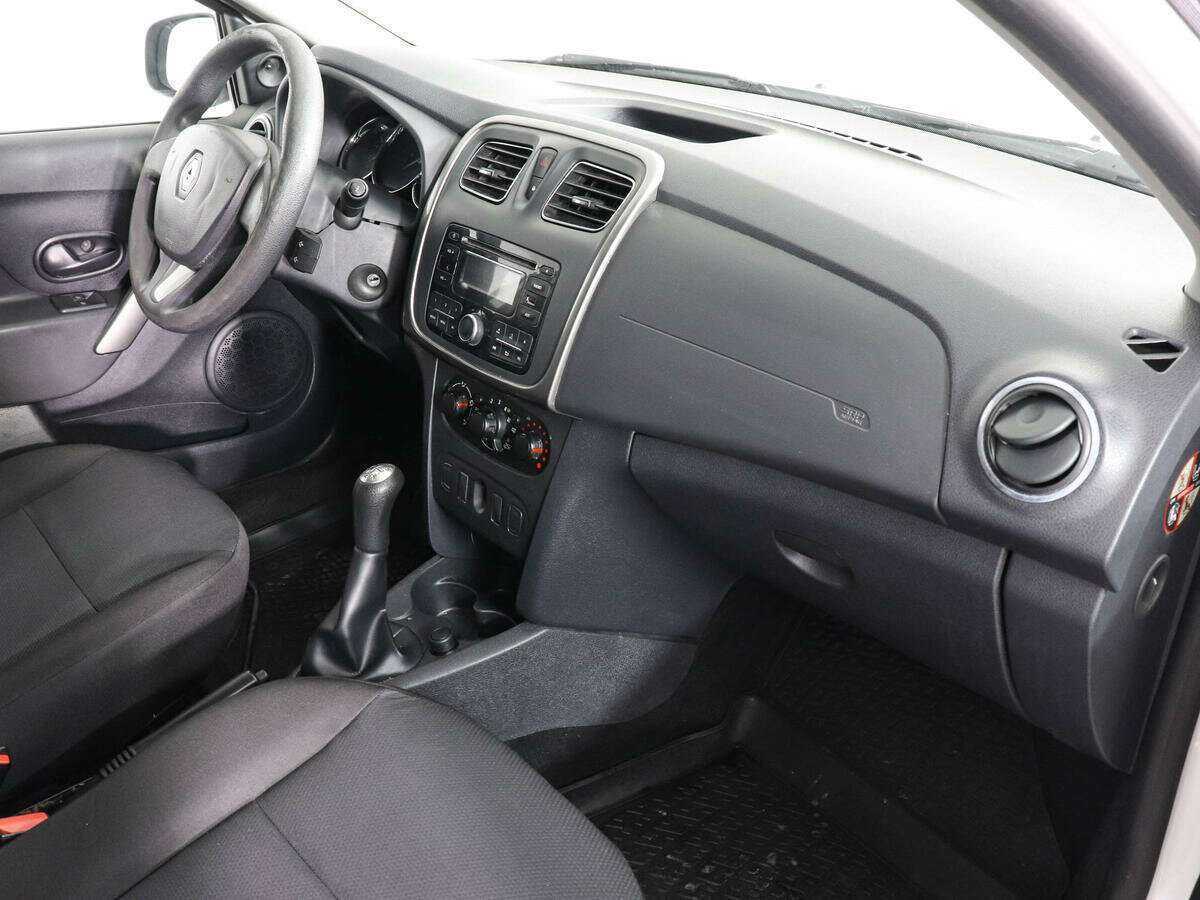 Рено Логан б/у, 2014, Механическая. Фото: #5