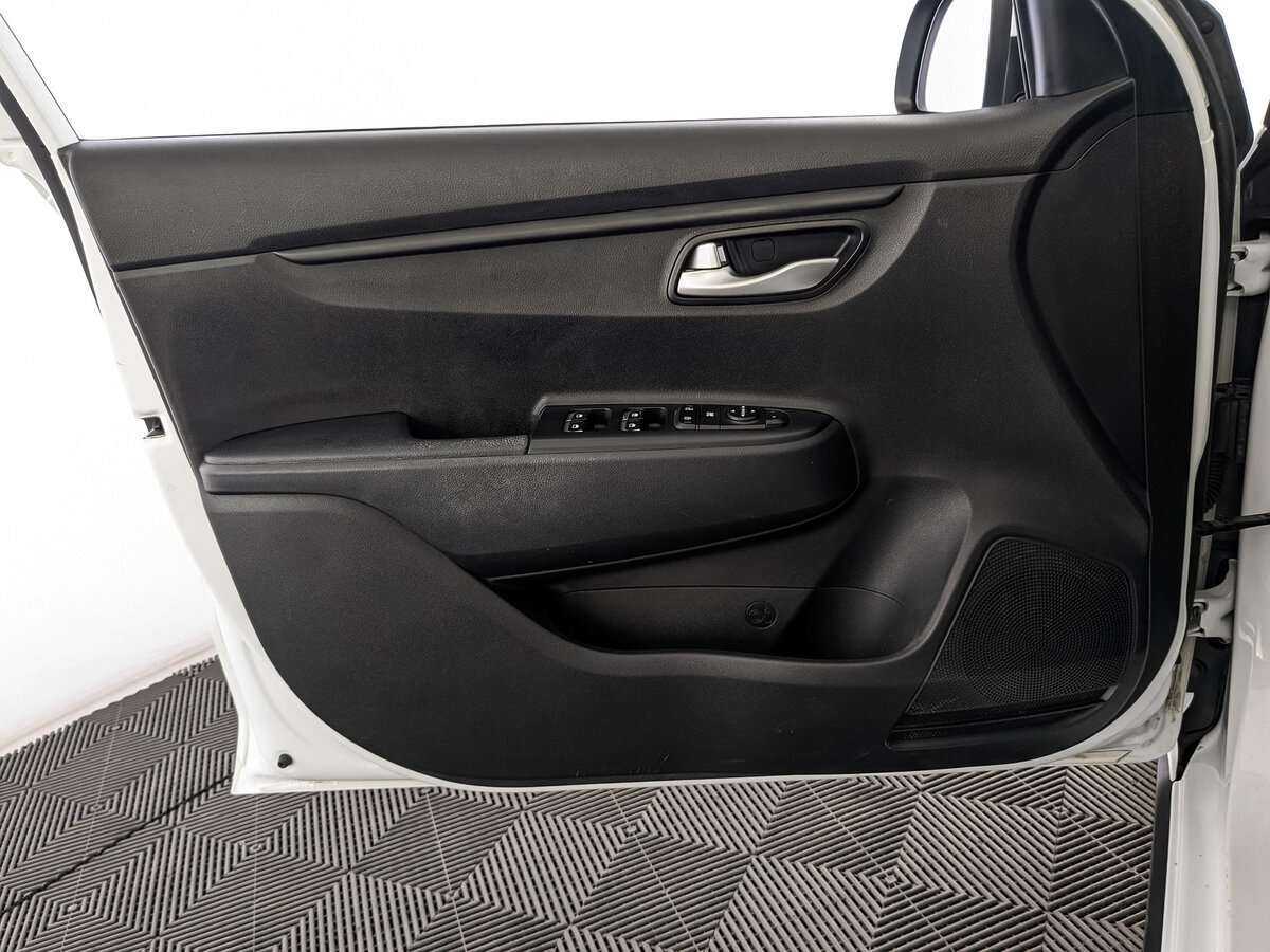 Киа Рио б/у, 2019, Автоматическая. Фото: #18