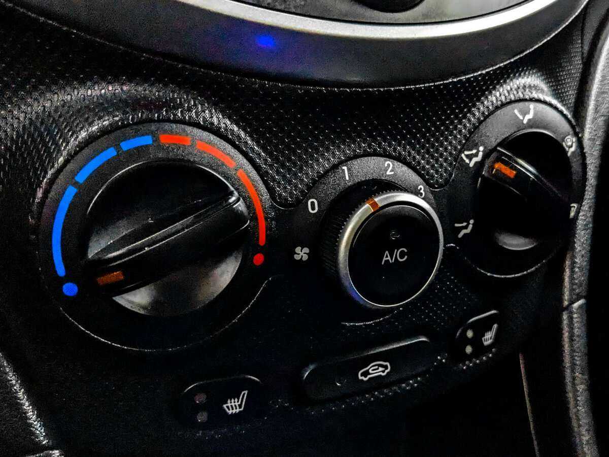 Хендай Солярис б/у, 2015, Автоматическая. Фото: #18