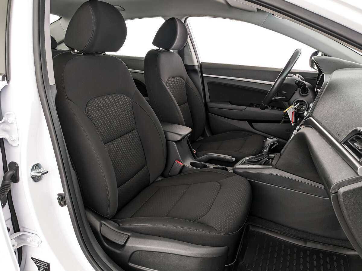 Хендай Елантра б/у, 2020, Автоматическая. Фото: #19