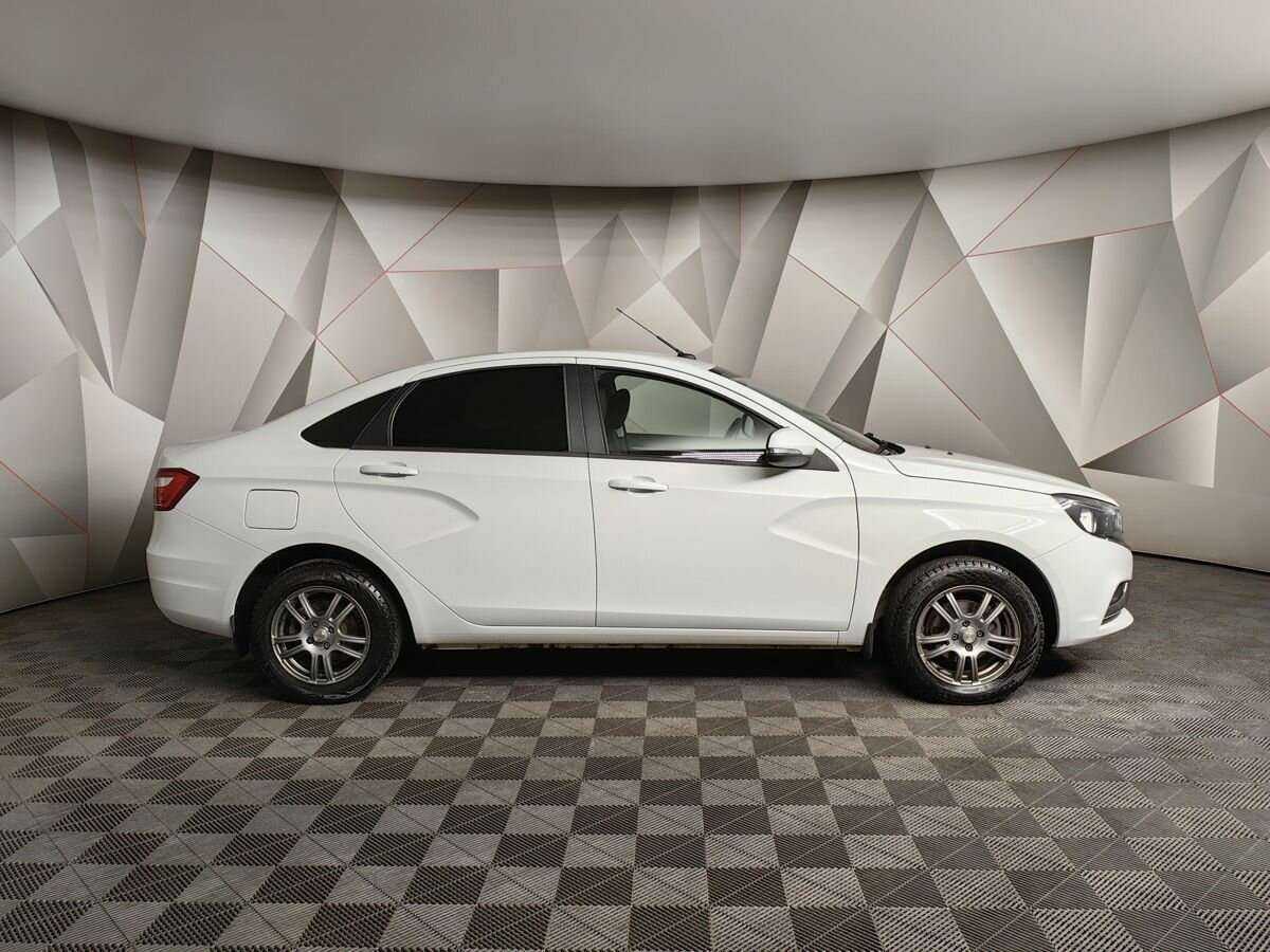 Лада (ВАЗ) Веста б/у, 2018, Роботизированная. Фото: #4