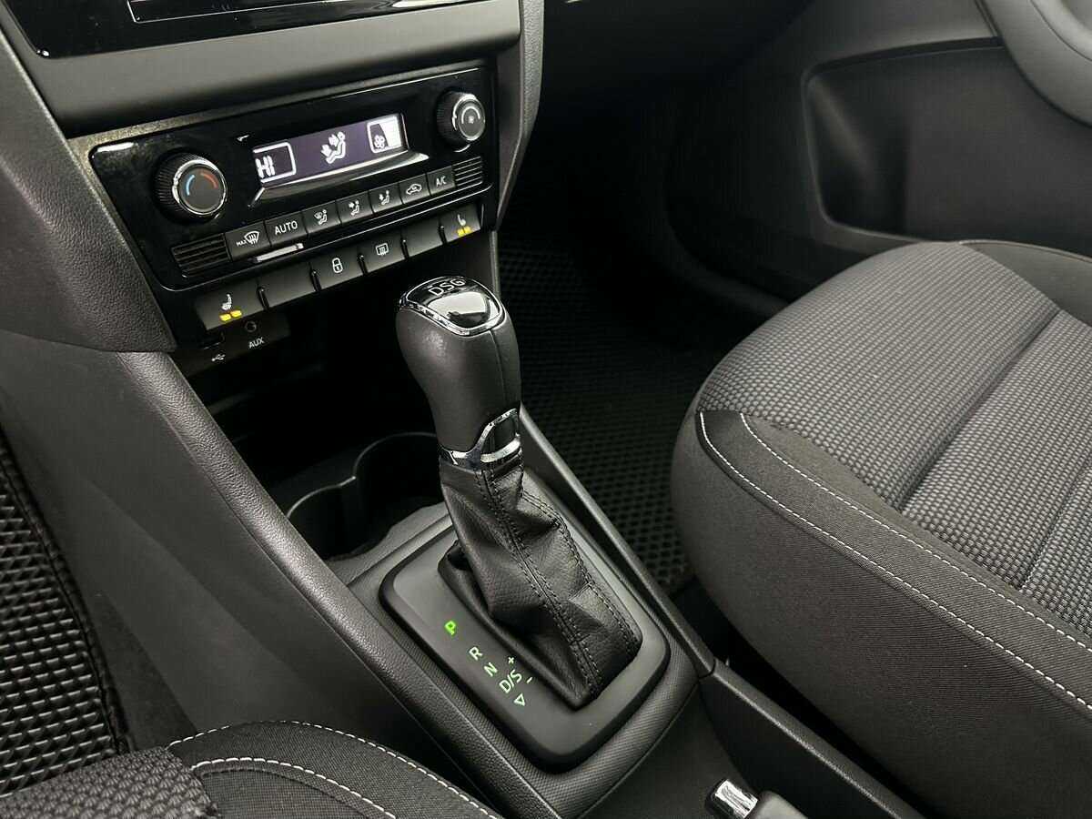 Шкода Рапид б/у, 2016, Роботизированная. Фото: #14