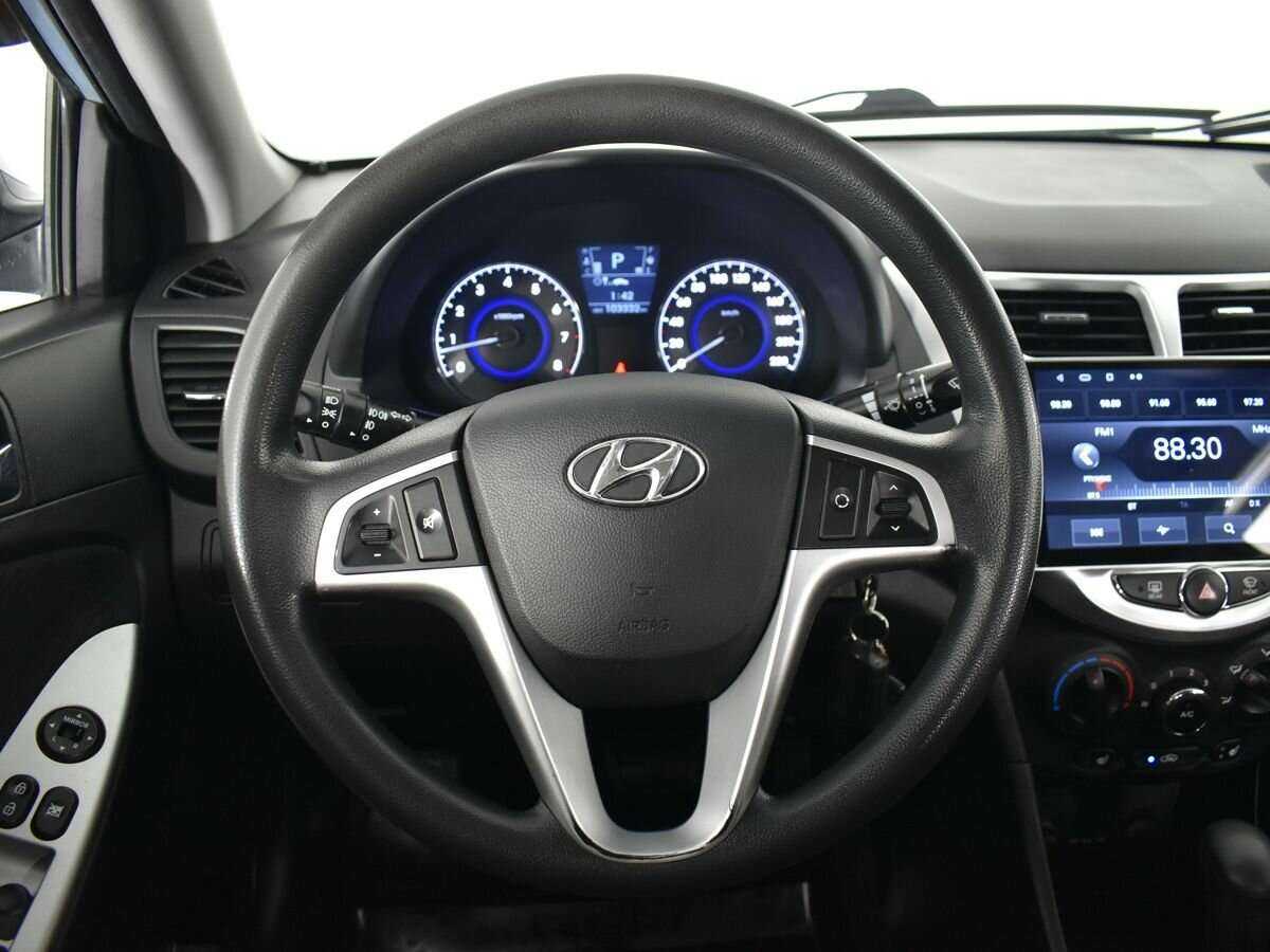 Хендай Солярис б/у, 2012, Автоматическая. Фото: #9