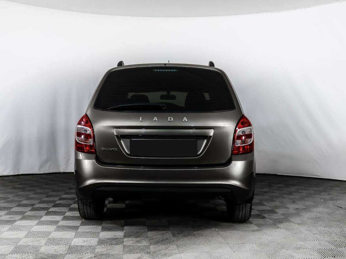 Лада (ВАЗ) Гранта б/у, 2021, Механическая. Фото: #5
