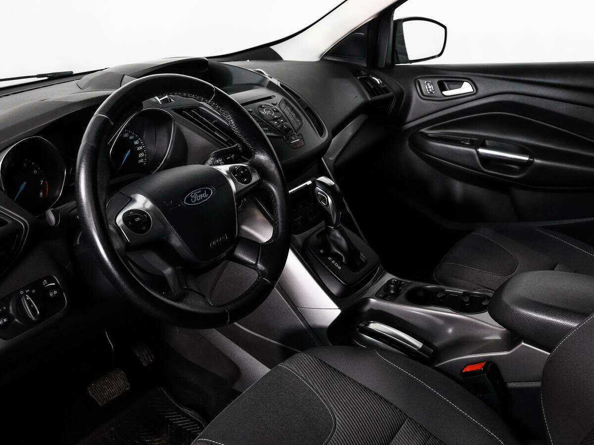 Форд Куга б/у, 2016, Автоматическая. Фото: #8