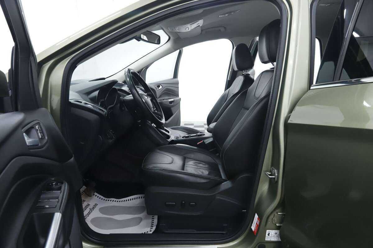 Форд Куга б/у, 2016, Автоматическая. Фото: #6