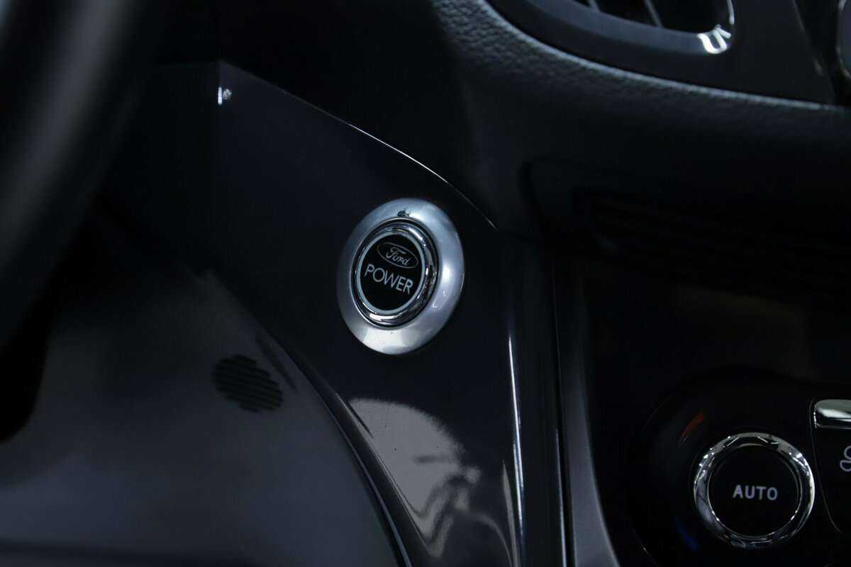 Форд Куга б/у, 2013, Автоматическая. Фото: #13