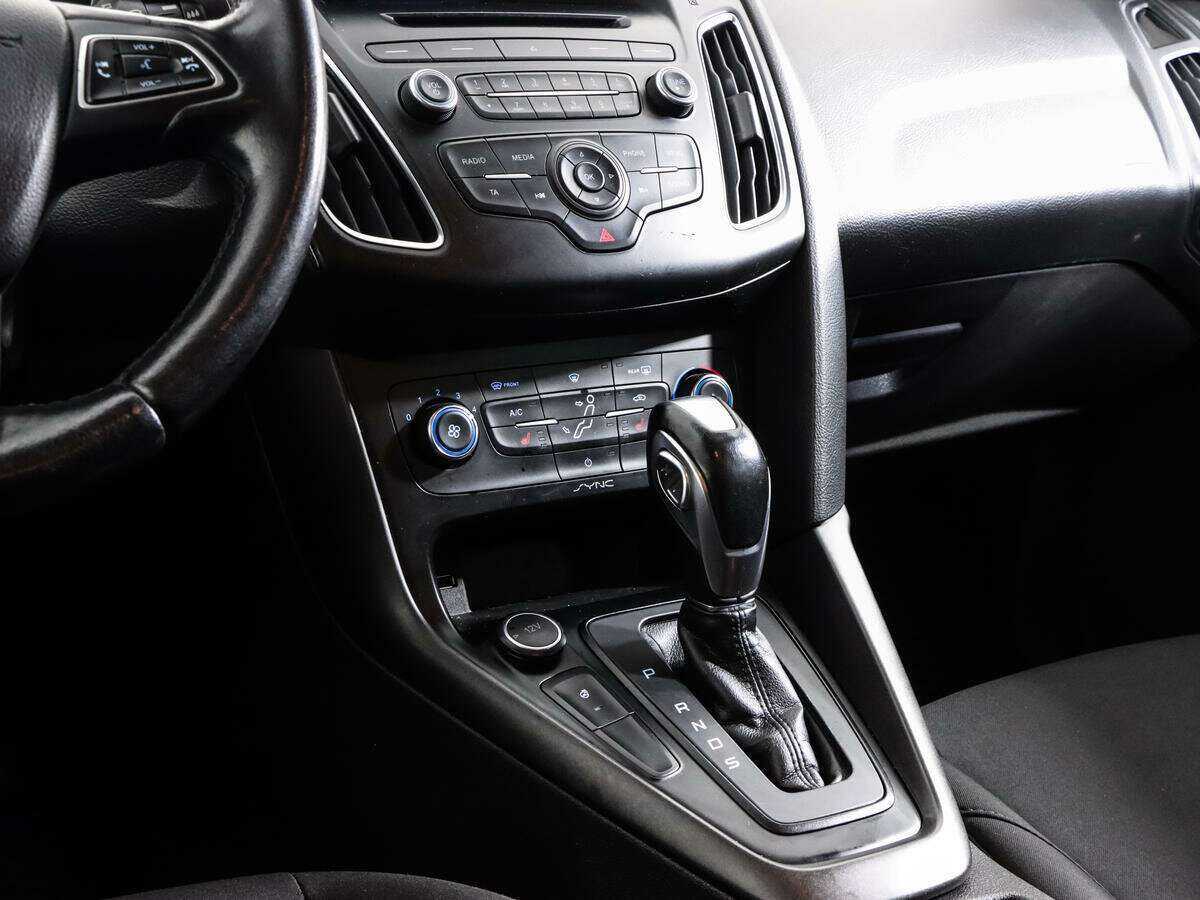 Форд Фокус б/у, 2017, Роботизированная. Фото: #12