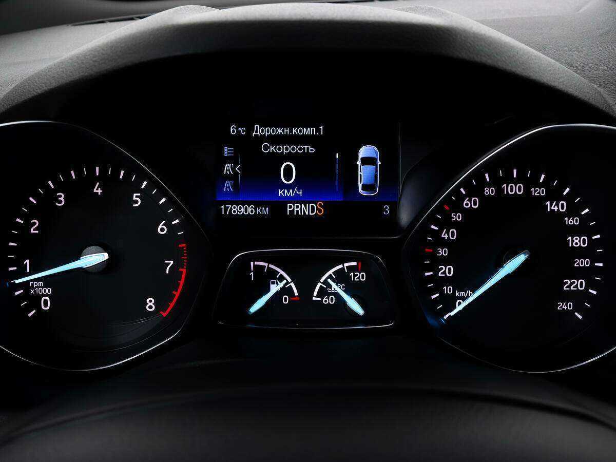 Форд Куга б/у, 2017, Автоматическая. Фото: #17