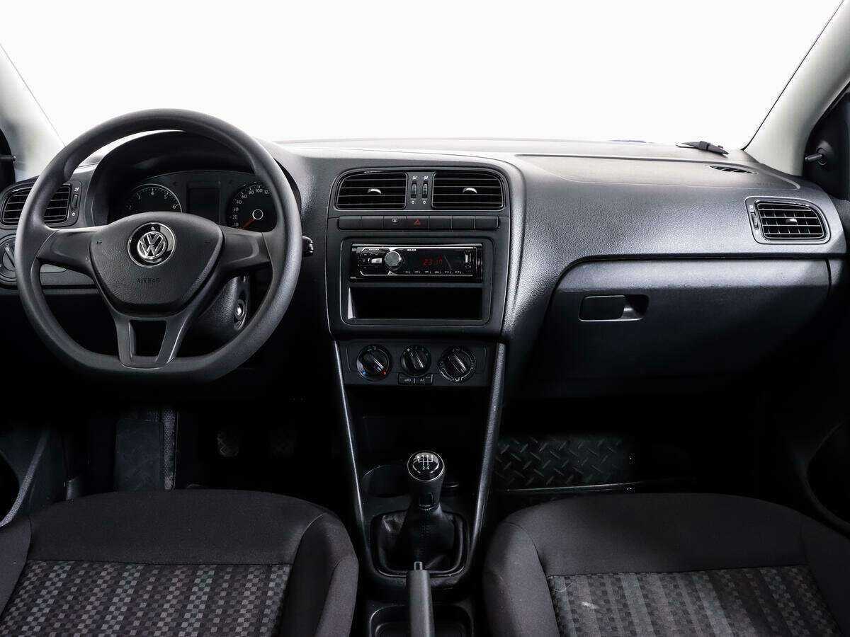 Фольксваген Поло б/у, 2018, Механическая. Фото: #9