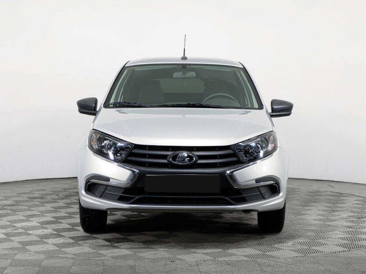 Лада (ВАЗ) Гранта б/у, 2020, Механическая. Фото: #1