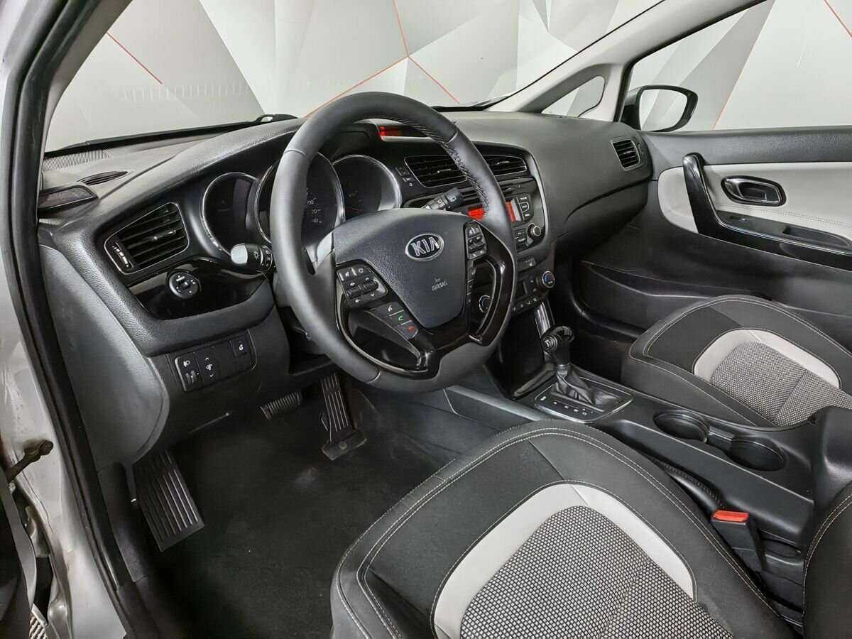 Киа Сид б/у, 2015, Автоматическая. Фото: #12