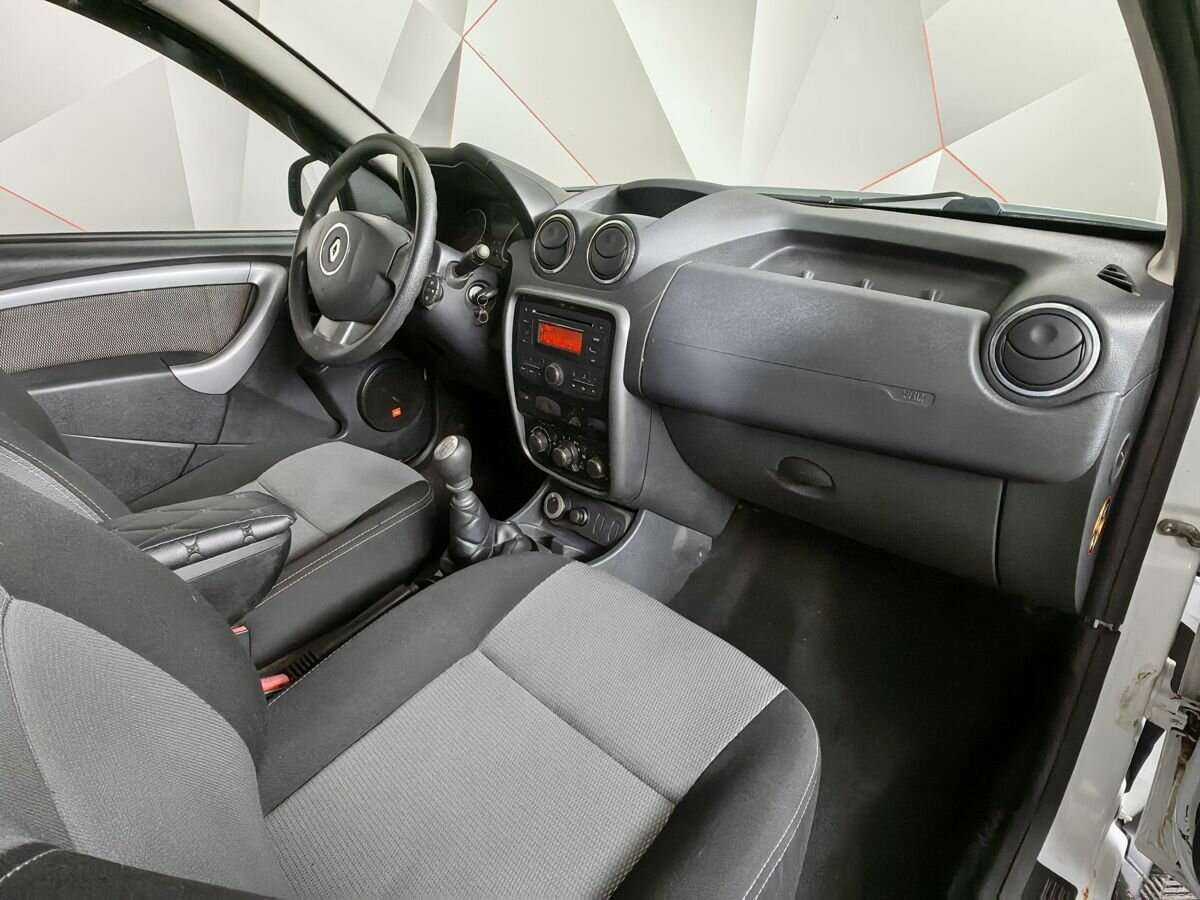 Рено Дастер б/у, 2012, Механическая. Фото: #8