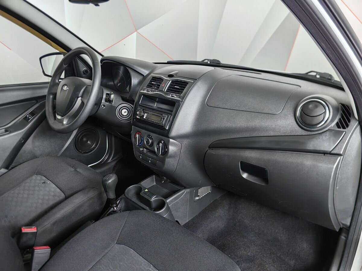 Лада (ВАЗ) Гранта б/у, 2020, Механическая. Фото: #8