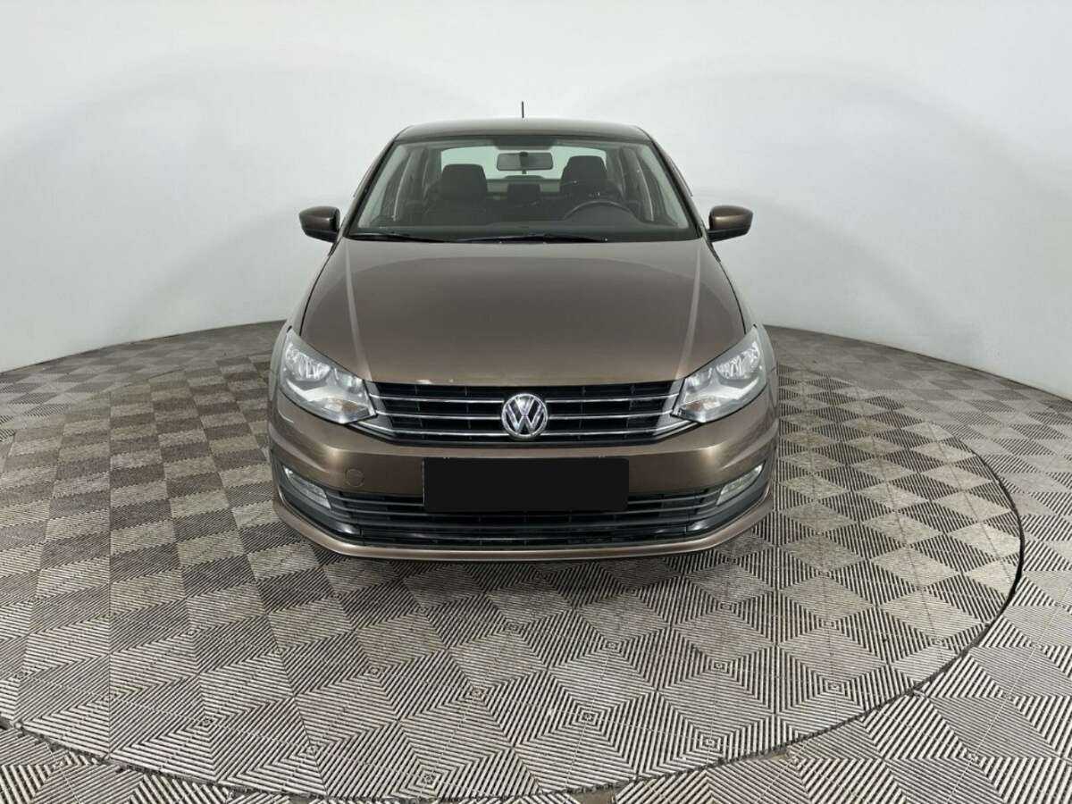 Фольксваген Поло б/у, 2016, Механическая. Фото: #1