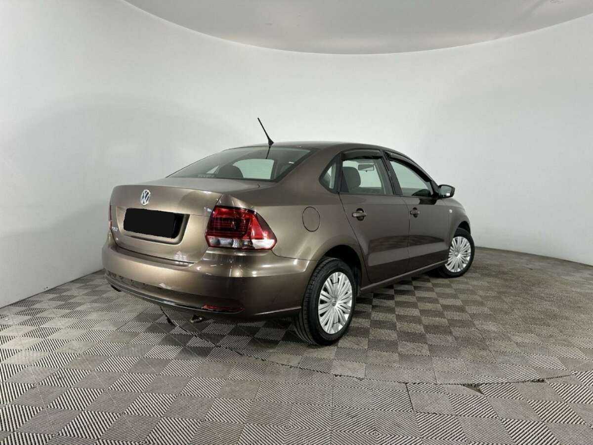 Фольксваген Поло б/у, 2016, Механическая. Фото: #5