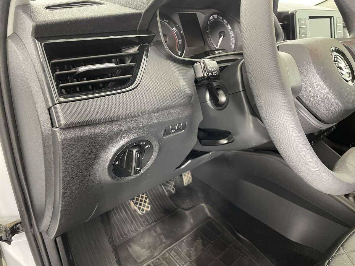 Шкода Рапид б/у, 2021, Механическая. Фото: #8