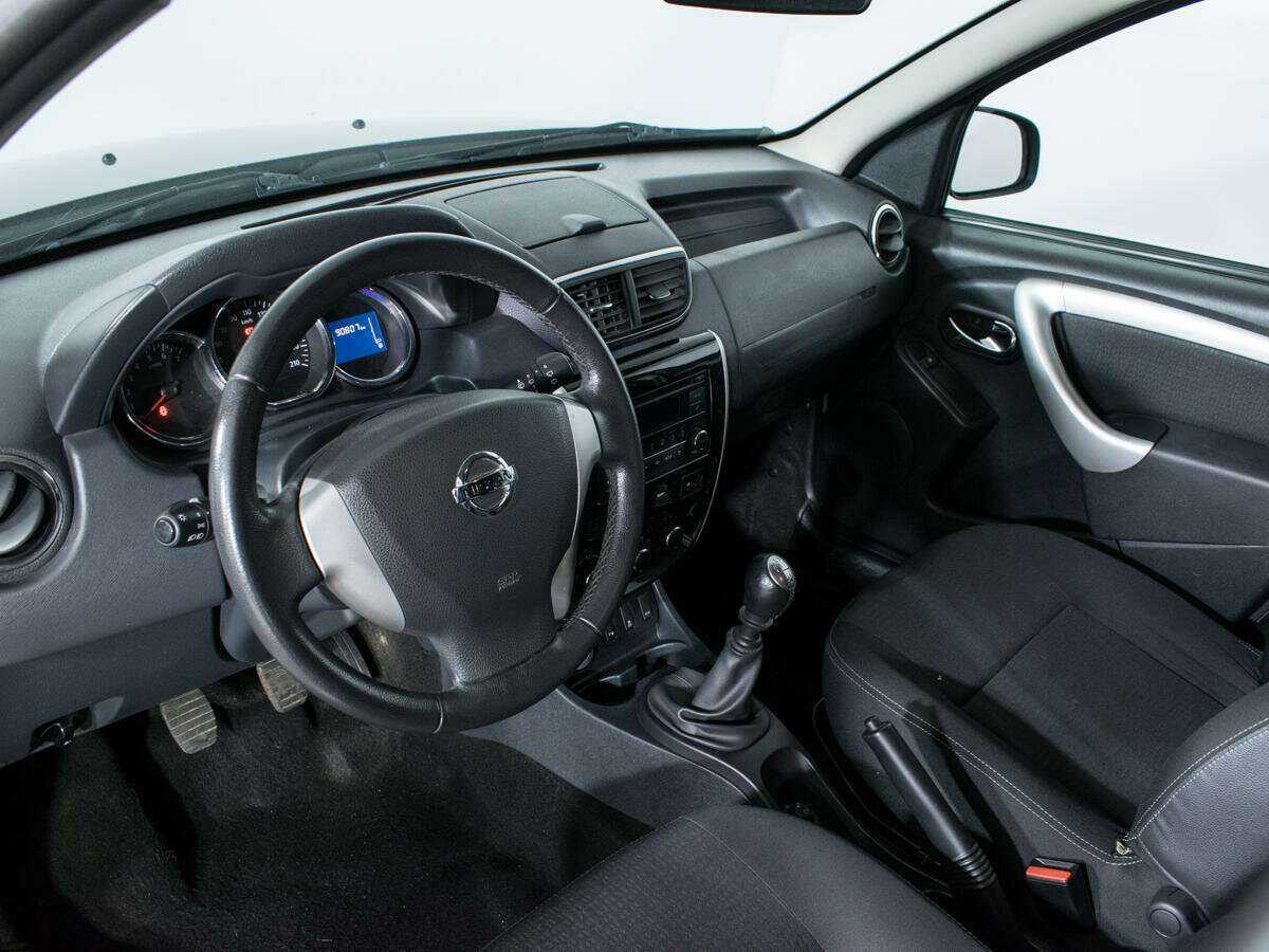 Ниссан Террано б/у, 2016, Механическая. Фото: #12